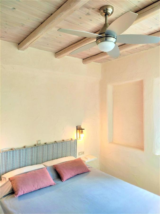 Mosaic Suites Drios Exterior foto