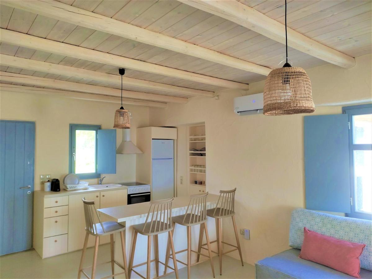 Mosaic Suites Drios Exterior foto
