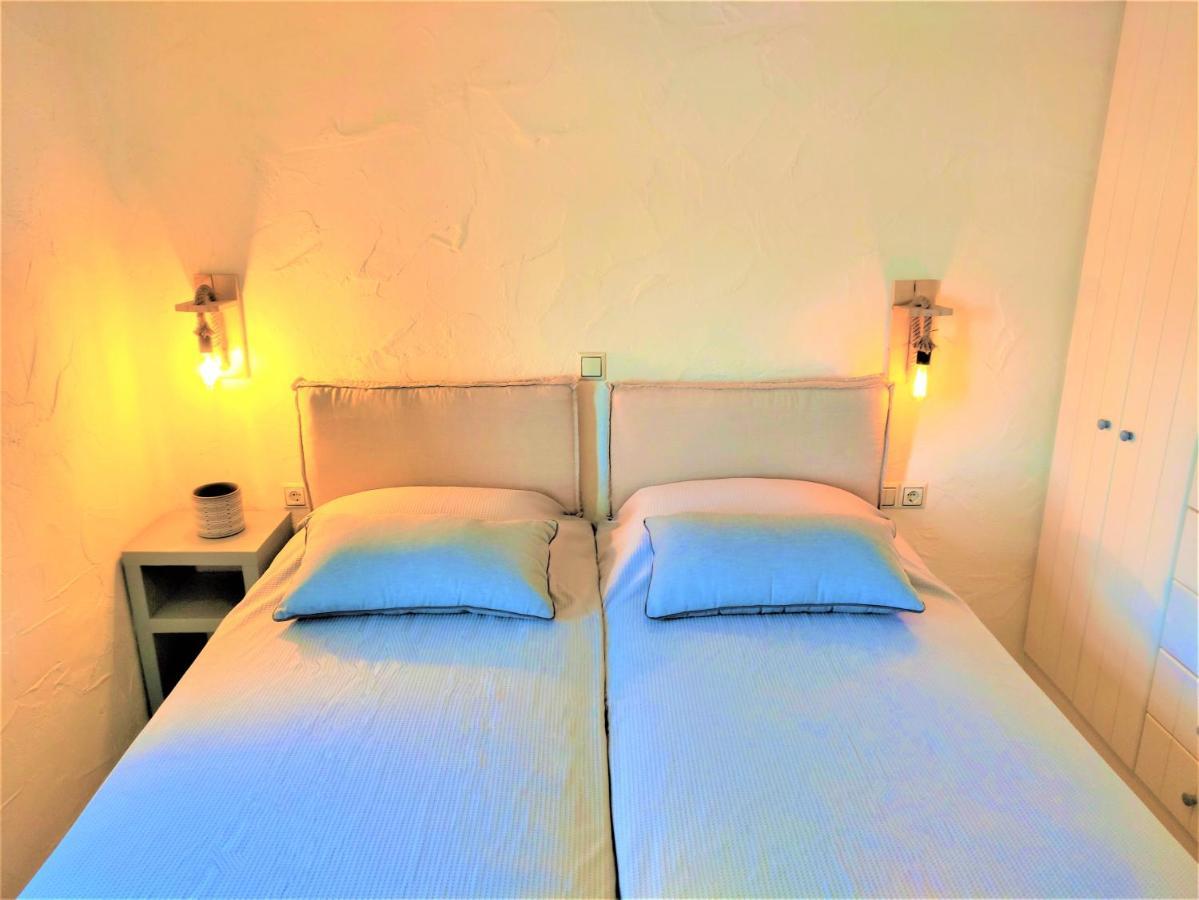 Mosaic Suites Drios Exterior foto