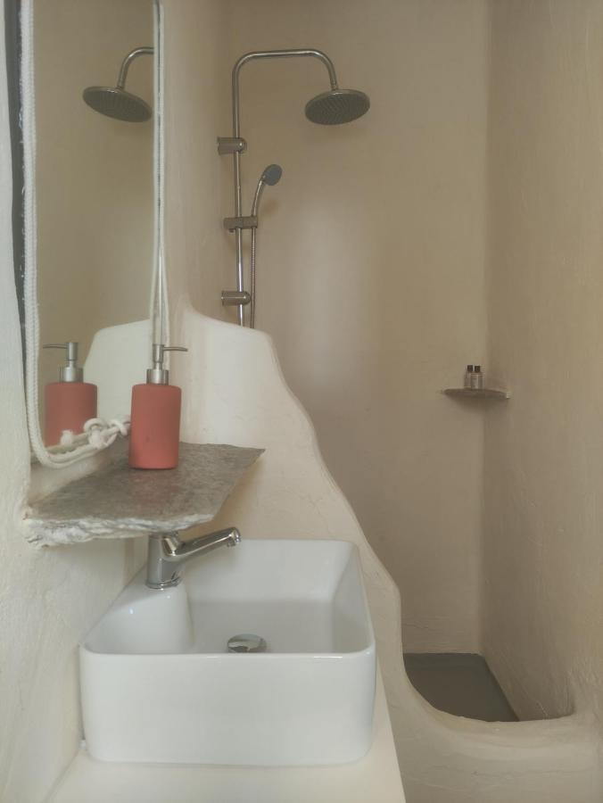 Mosaic Suites Drios Exterior foto